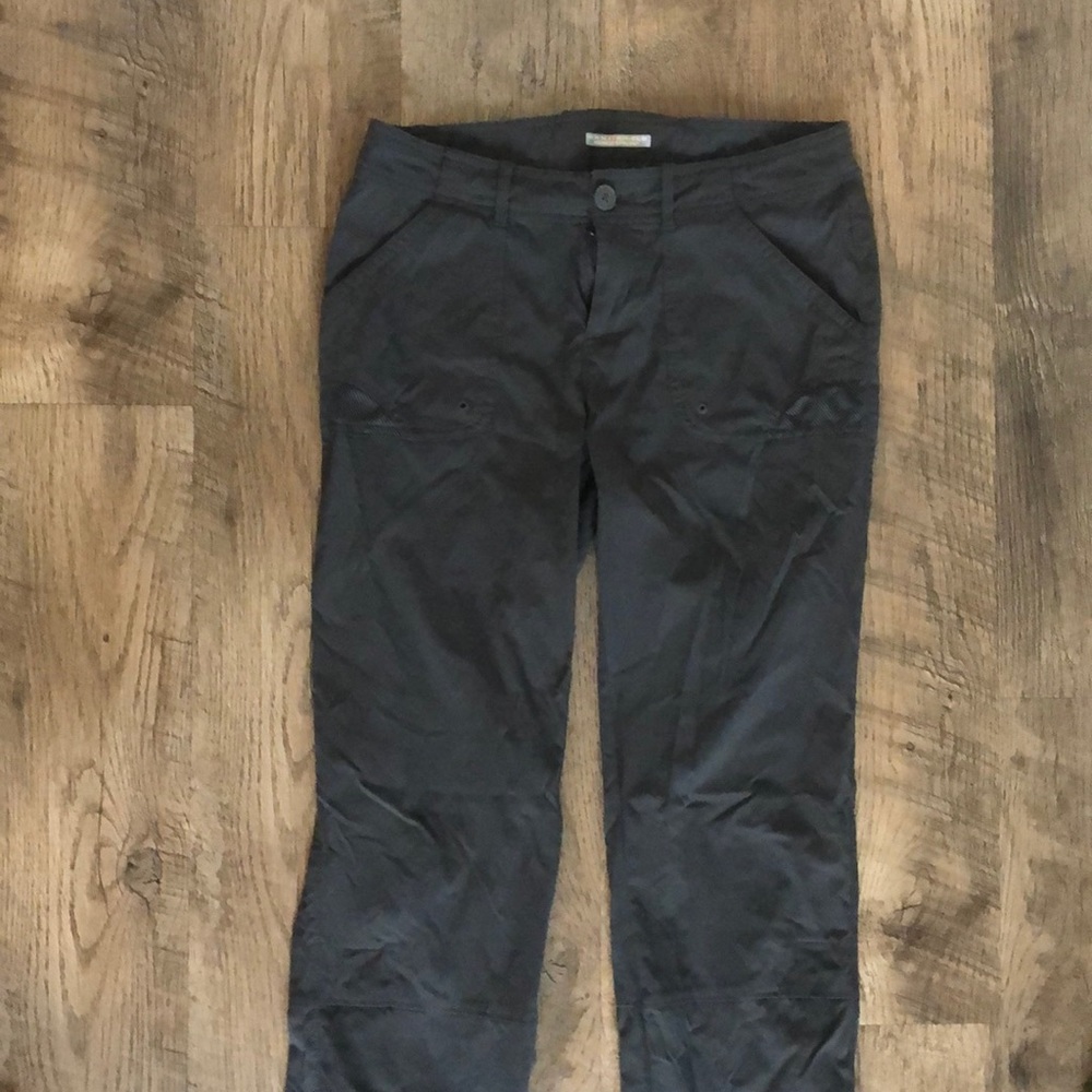 {Columbia} Hiking Roll Up Pant